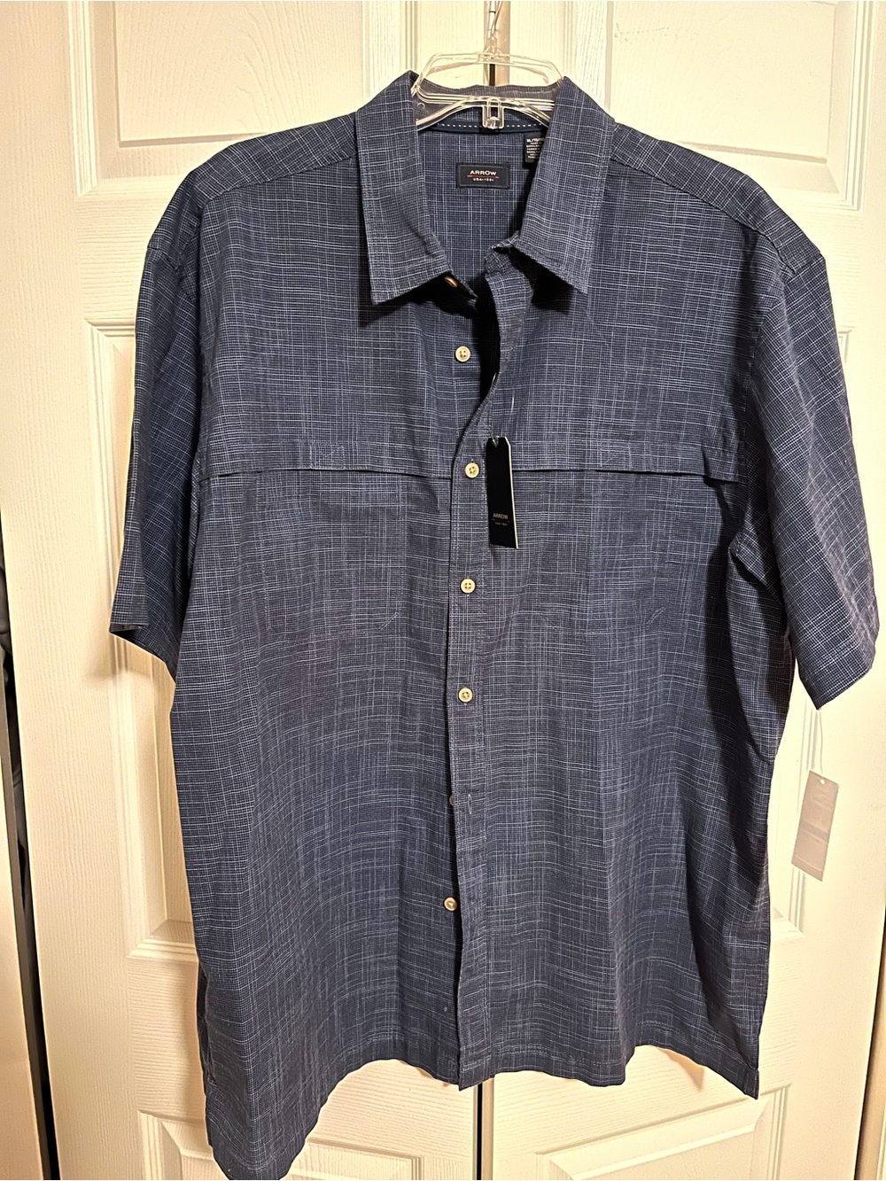 Arrow Men's Navy Front pockets Short-Sleeve Button-Down Shirt NWT Size XL